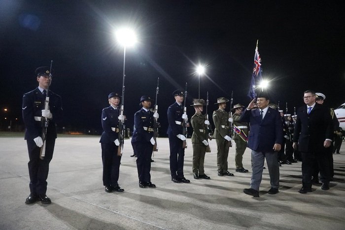 Menteri Pertahanan RI Prabowo Subianto tiba di Canberra untuk kunjungan kerja (kunker) ke Australia. (Dok. Tim Media Prabwo)